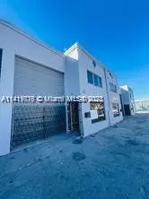 1711 W 38th Pl, Hialeah, FL 33012