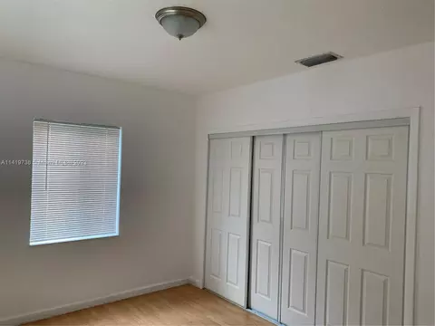 4860 W 3rd Ave, Hialeah, FL 33012 photo 5