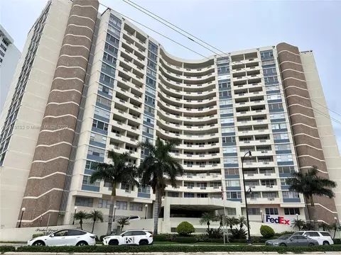 3180 S Ocean Dr #918, Hallandale Beach, FL 33009