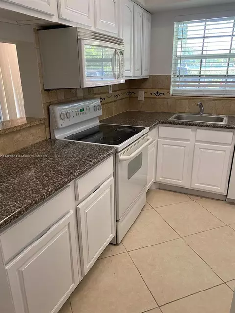 Undisclosed, Deerfield Beach, FL 33064