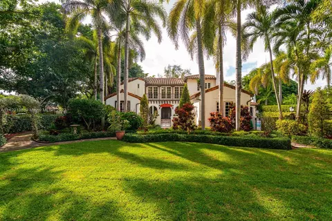 2616 Granada Blvd, Coral Gables, FL 33134