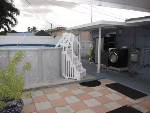 374 W 36 Ter, Hialeah, FL 33012 photo 24