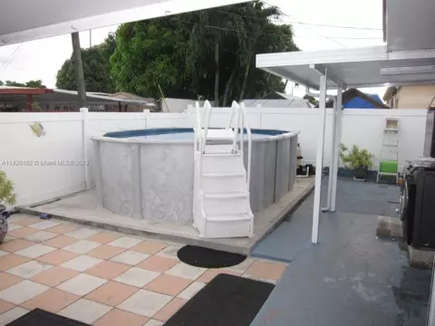 374 W 36 Ter, Hialeah, FL 33012 photo 23