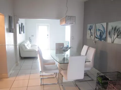 374 W 36 Ter, Hialeah, FL 33012 photo 8