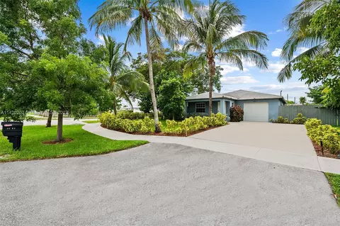 5167 NE 15th Ave, Pompano Beach, FL 33064
