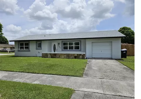 5407 SW 134th Pl, Miami, FL 33175