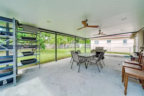262 E 37th St, Hialeah, FL 33013 photo 29