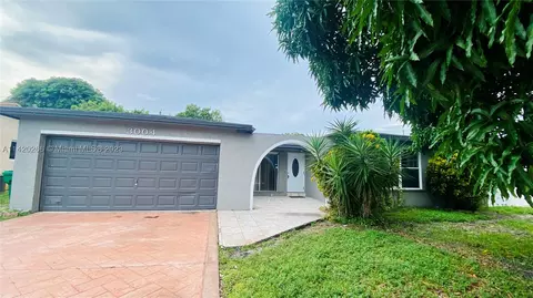 3004 Dolphin Dr, Miramar, FL 33025
