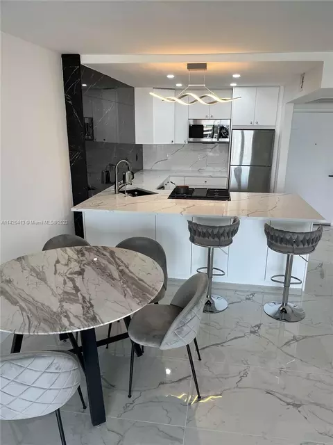 2030 S Ocean Dr #1602, Hallandale Beach, FL 33009