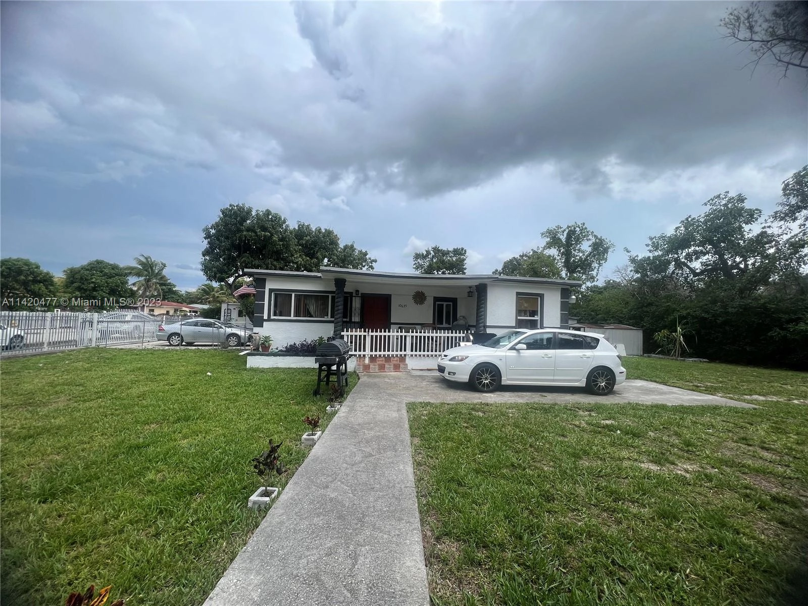 10635 NW 12th Ave