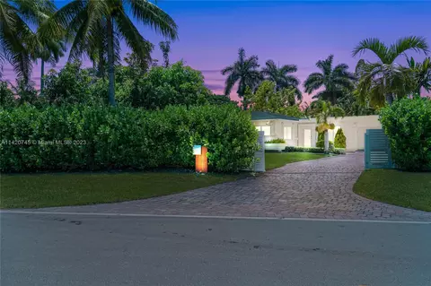 11540 W Biscayne Canal Rd, Miami, FL 33161