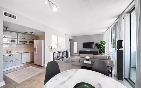 6580 Indian Creek Dr #310, Miami Beach, FL 33141