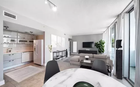 6580 Indian Creek Dr #310, Miami Beach, FL 33141