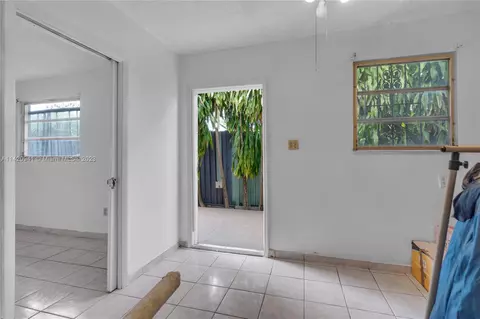 711 E 41st St, Hialeah, FL 33013 photo 18