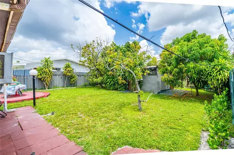 711 E 41st St, Hialeah, FL 33013 photo 25