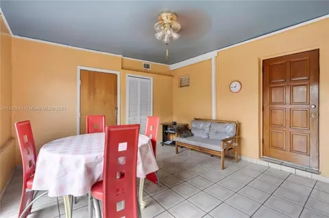 711 E 41st St, Hialeah, FL 33013 photo 16
