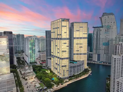 495 Brickell Ave #4711, Miami, FL 33131
