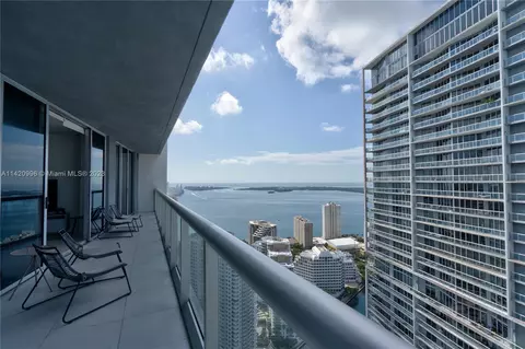 475 Brickell Ave #4809, Miami, FL 33131