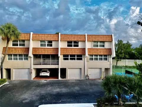 5555 N Ocean Blvd #67, Lauderdale By The Sea, FL 33308