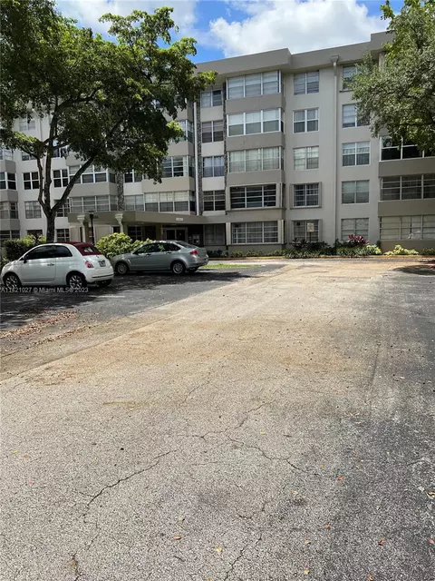 Undisclosed, Plantation, FL 33317