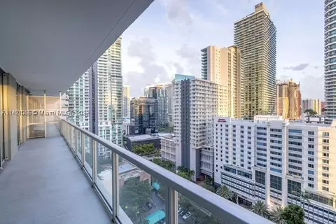 1111 SW 1st Ave #2017-N, Miami, FL 33130