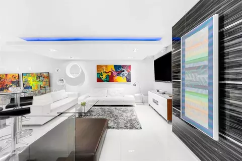1524 NE Quayside Ter #A4, Miami, FL 33138