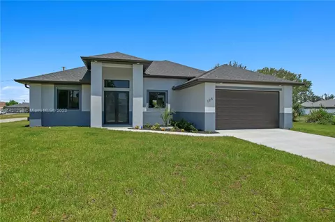 125 SW 9th Pl, Cape Coral, FL 33991