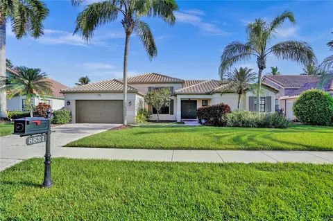 8831 S Southern Orchard Rd S, Davie, FL 33328