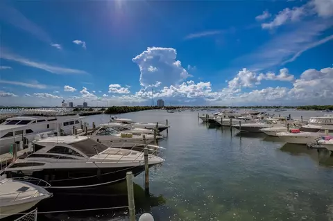 7904 West Dr #305, North Bay Village, FL 33141