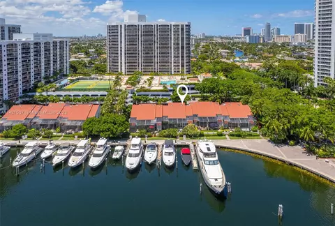 3630 Yacht Club Dr #605, Aventura, FL 33180