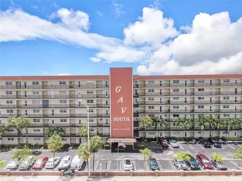 2350 NE 14th St Cswy #202, Pompano Beach, FL 33062