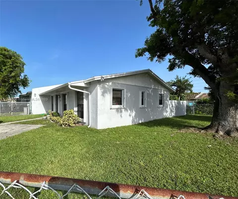 11416 SW 150th Dr, Miami, FL 33176