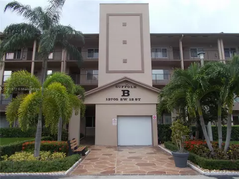 13705 SW 12th St #112B, Pembroke Pines, FL 33027