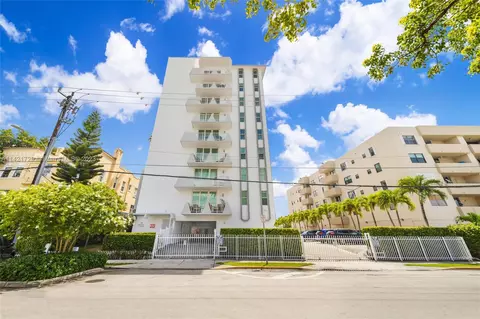 7133 Bay Dr #502, Miami Beach, FL 33141