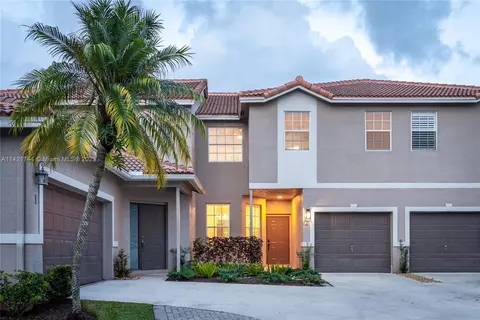 20950 Via Azalea #2, Boca Raton, FL 33428