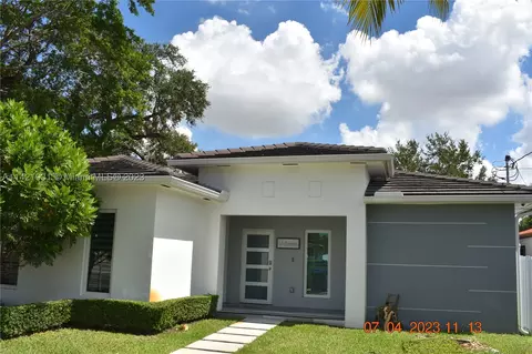 5977 SW 4th St, Miami, FL 33144