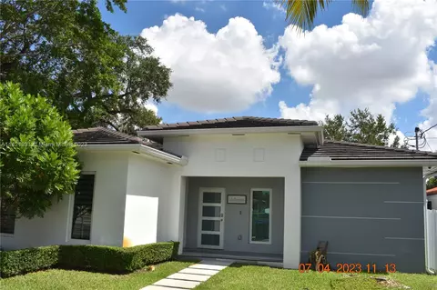 5977 SW 4th St, Miami, FL 33144