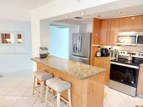 20341 NE 30th Ave #PH18-6, Aventura, FL 33180