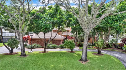 17741 SW 75th Ave, Palmetto Bay, FL 33157