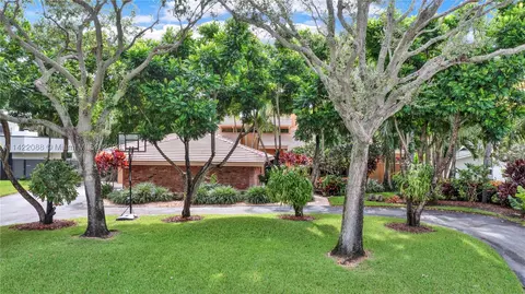 17741 SW 75th Ave, Palmetto Bay, FL 33157