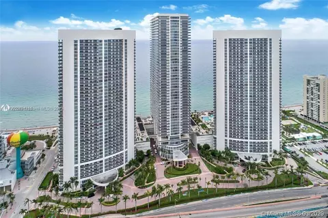 Undisclosed, Hallandale Beach, FL 33009