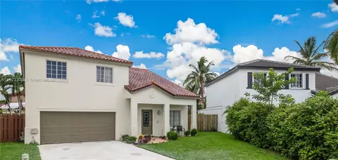 15798 SW 74th St, Miami, FL 33193