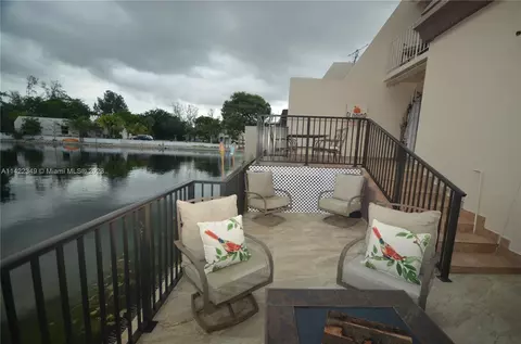 7421 Big Cypress Dr, Miami Lakes, FL 33014