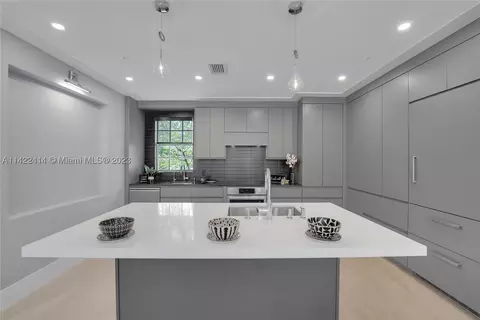2685 NE 9th Ave #3, Wilton Manors, FL 33334