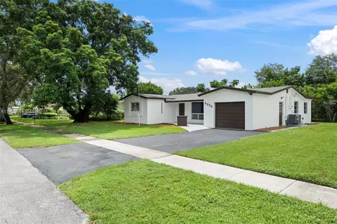 8958 SW 52nd Pl, Cooper City, FL 33328