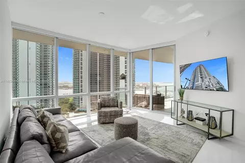 851 NE 1st Ave #2103, Miami, FL 33132