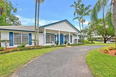 7440 SW 19th St, Plantation, FL 33317