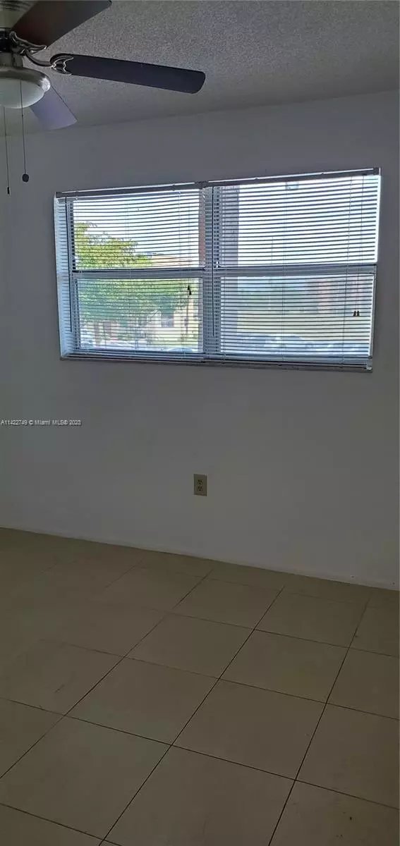  8450 Sunrise Lakes Blvd #210, Sunrise, FL 33322 photo 13