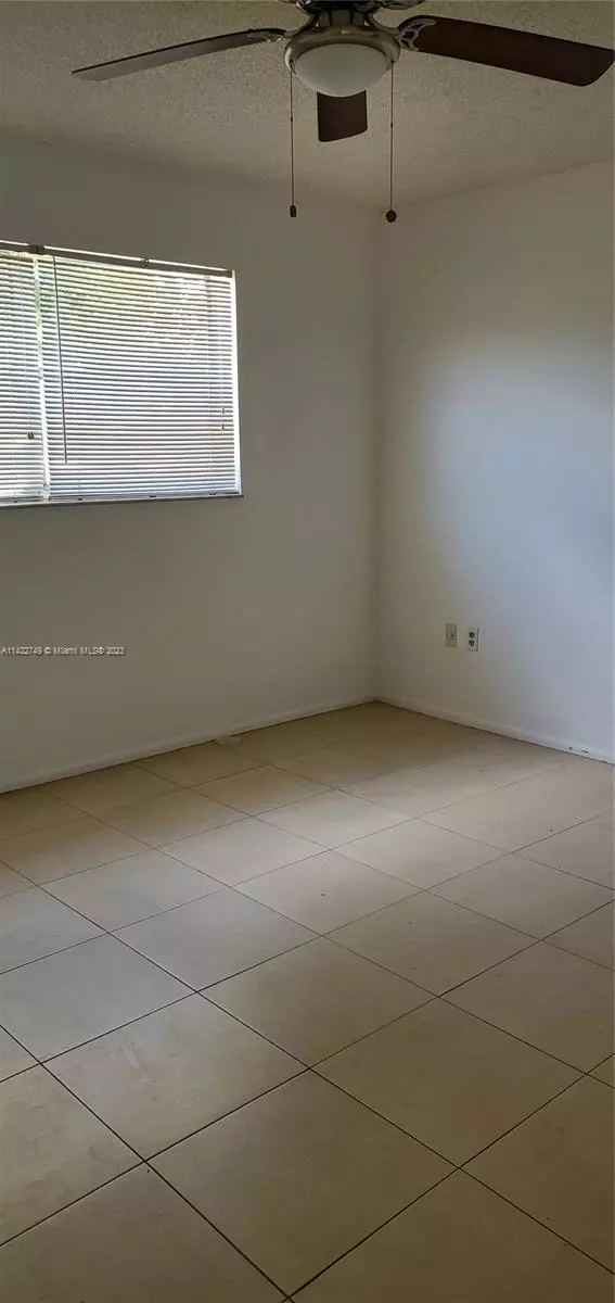  8450 Sunrise Lakes Blvd #210, Sunrise, FL 33322 photo 9