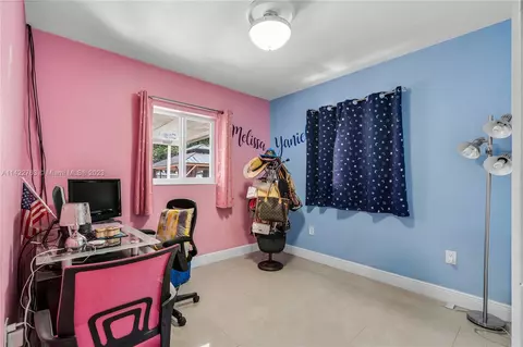 Bedroom - 5381 E 4th Ave, Hialeah, FL 33013 photo 7 of 7